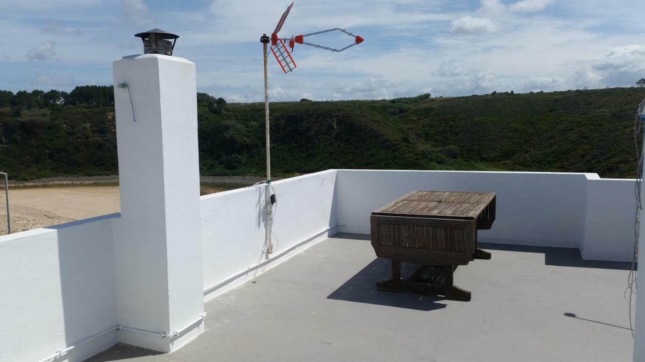Casa Sol Da Praia - Praia De Odeceixe Kültér fotó